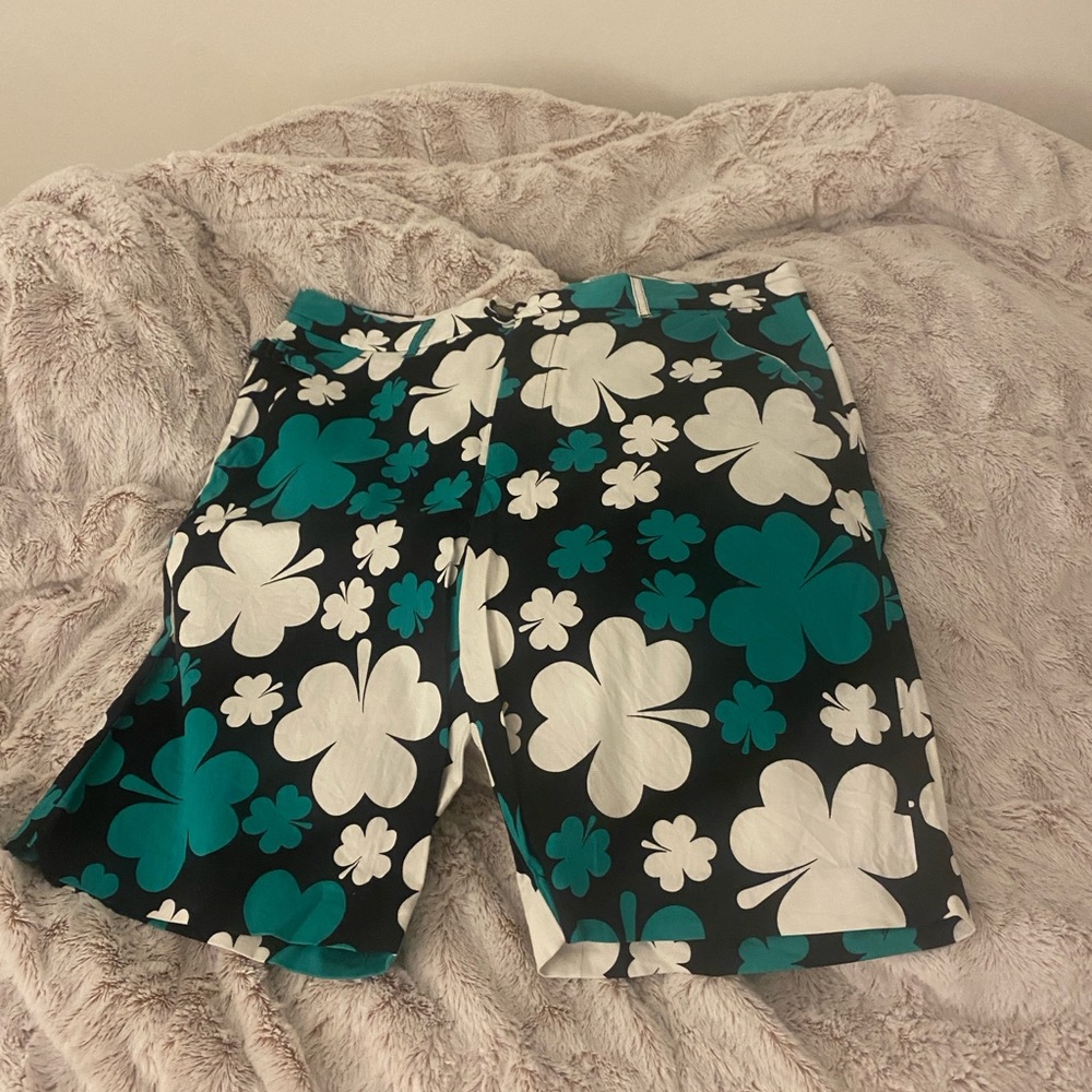 royal and awesome st patrick’s day golf shorts- large
